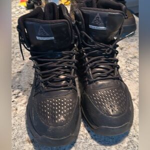 Nike ACG Zoom